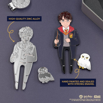 Harry Potter divot tool and Hedwig magnetic ball marker set showing hand-painted enamel detail and zinc alloy construction